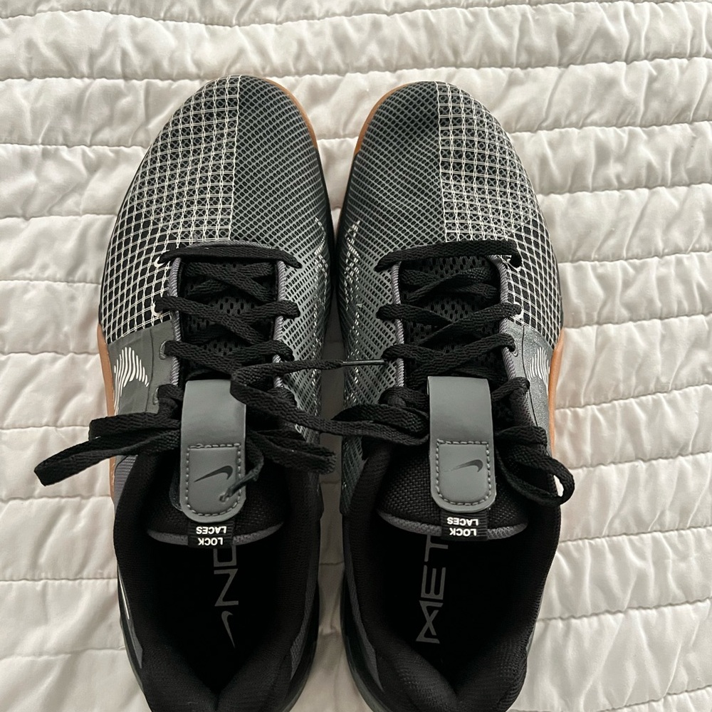 Nike Metcon 8 'Iron Grey Gum Size 10